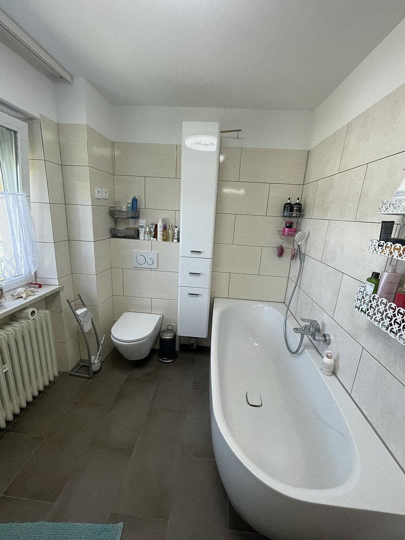 Prodej domu 155 m², pozemek 312 m², Kirchseeon, Bavorsko Prodej domu 155 m², pozemek 312 m², Kirchseeon, Bavorsko