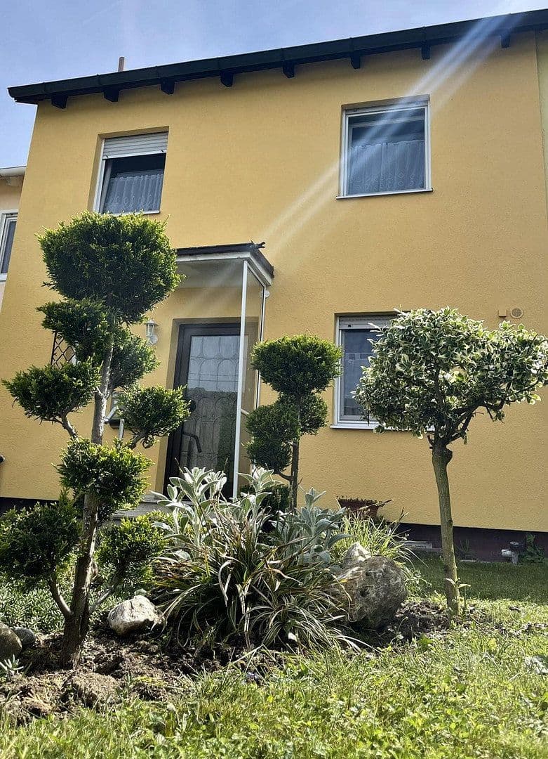 Prodej domu 155 m², pozemek 312 m², Kirchseeon, Bavorsko Prodej domu 155 m², pozemek 312 m², Kirchseeon, Bavorsko