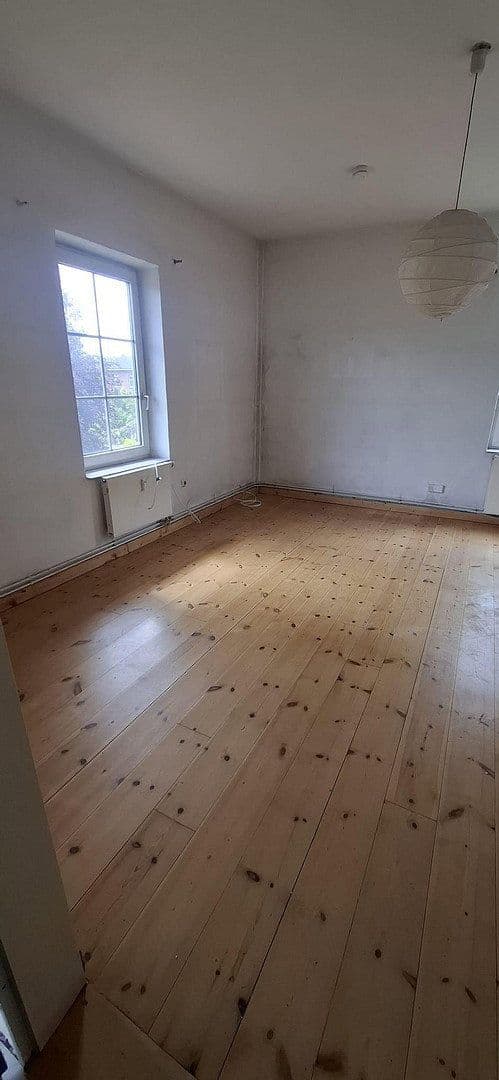 Pronájem bytu 6+1 180 m², Hinter der Kirche 13, Siebenbäumen, Šlesvicko-Holštýnsko Pronájem bytu 6+1 180 m², Hinter der Kirche 13, Siebenbäumen, Šlesvicko-Holštýnsko
