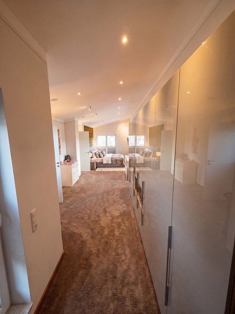 Prodej bytu 2+1 144 m², Robert-Koch-Straße 2, Simmerath, Severní Porýní-Vestfálsko Prodej bytu 2+1 144 m², Robert-Koch-Straße 2, Simmerath, Severní Porýní-Vestfálsko