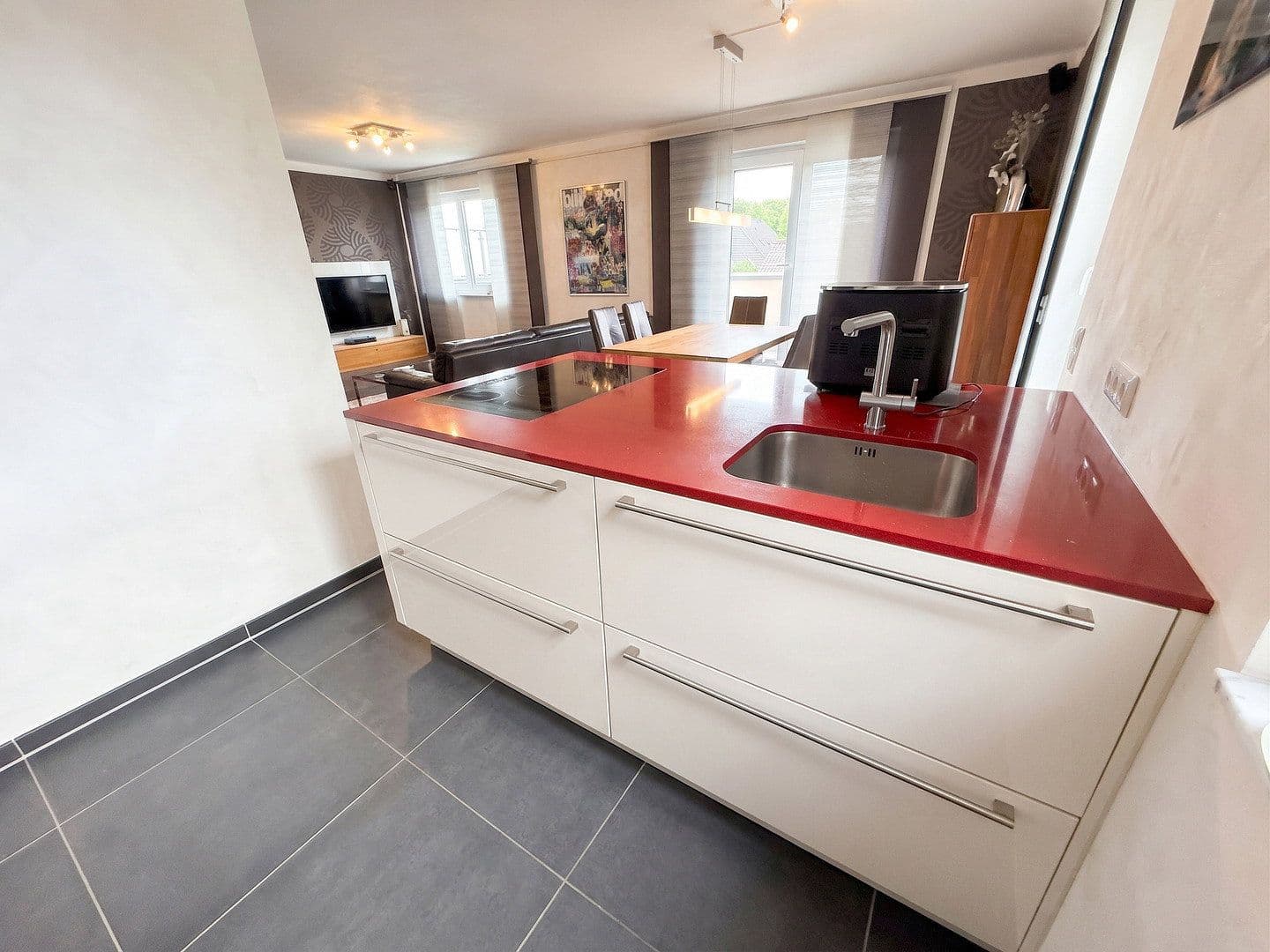 Prodej bytu 2+1 144 m², Robert-Koch-Straße 2, Simmerath, Severní Porýní-Vestfálsko Prodej bytu 2+1 144 m², Robert-Koch-Straße 2, Simmerath, Severní Porýní-Vestfálsko