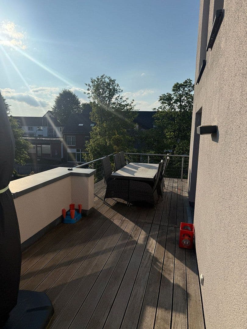 Prodej bytu 2+1 144 m², Robert-Koch-Straße 2, Simmerath, Severní Porýní-Vestfálsko Prodej bytu 2+1 144 m², Robert-Koch-Straße 2, Simmerath, Severní Porýní-Vestfálsko