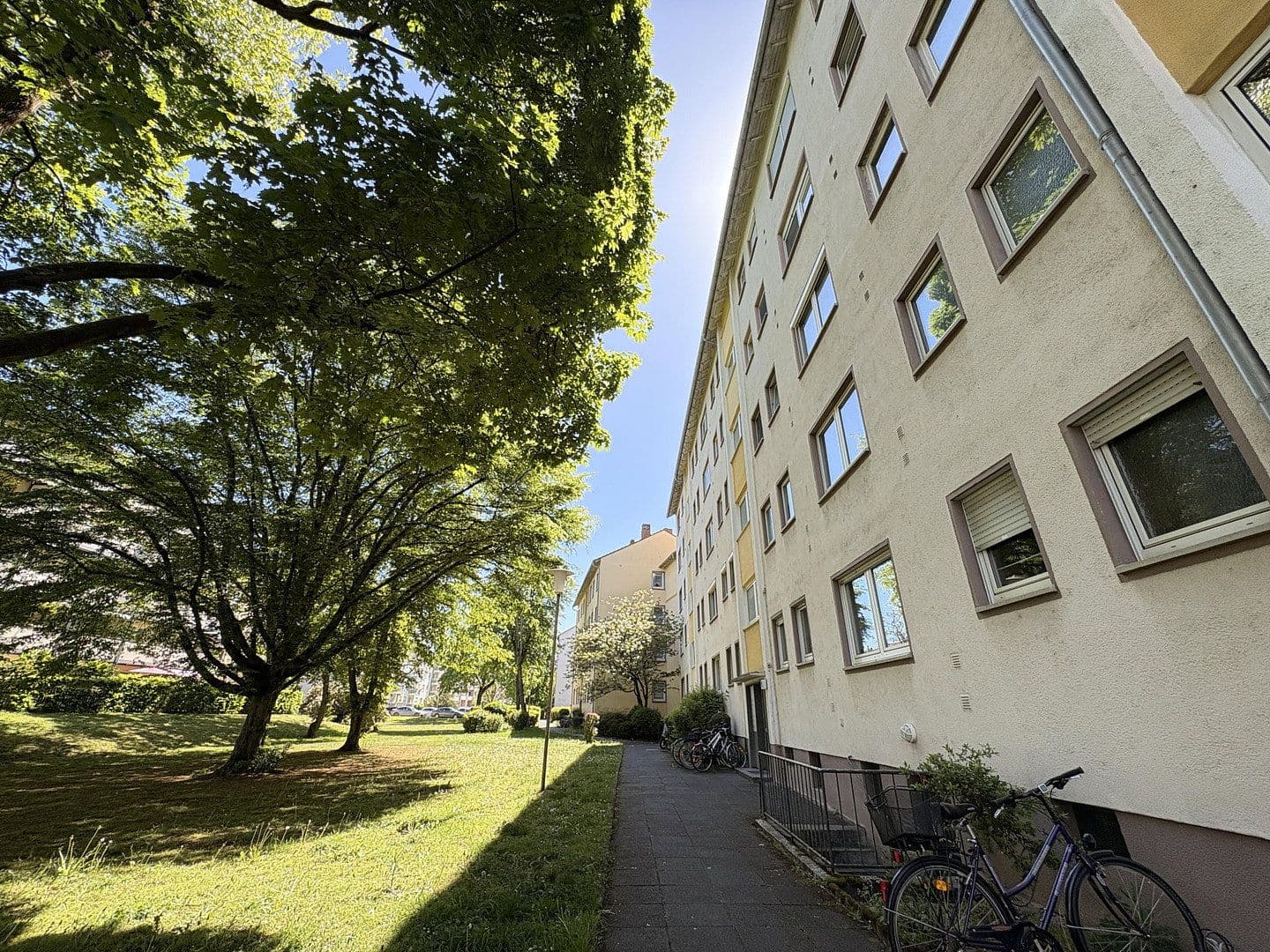 Prodej bytu 3+1 73 m², Frankfurt, Hessen Prodej bytu 3+1 73 m², Frankfurt, Hessen