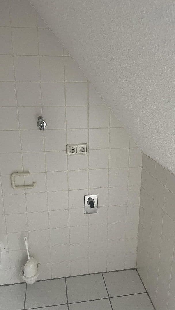 Pronájem bytu 2+1 82 m², Lohmar, Severní Porýní-Vestfálsko Pronájem bytu 2+1 82 m², Lohmar, Severní Porýní-Vestfálsko