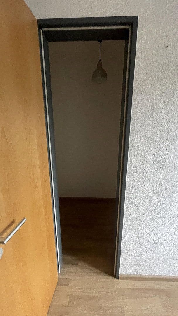 Pronájem bytu 2+1 82 m², Lohmar, Severní Porýní-Vestfálsko Pronájem bytu 2+1 82 m², Lohmar, Severní Porýní-Vestfálsko