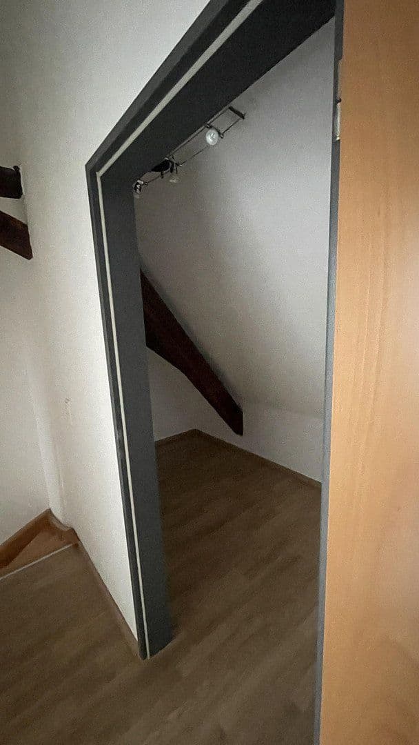 Pronájem bytu 2+1 82 m², Lohmar, Severní Porýní-Vestfálsko Pronájem bytu 2+1 82 m², Lohmar, Severní Porýní-Vestfálsko