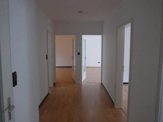 Pronájem bytu 3+1 100 m², Rodalben, Porýní-Falc Pronájem bytu 3+1 100 m², Rodalben, Porýní-Falc