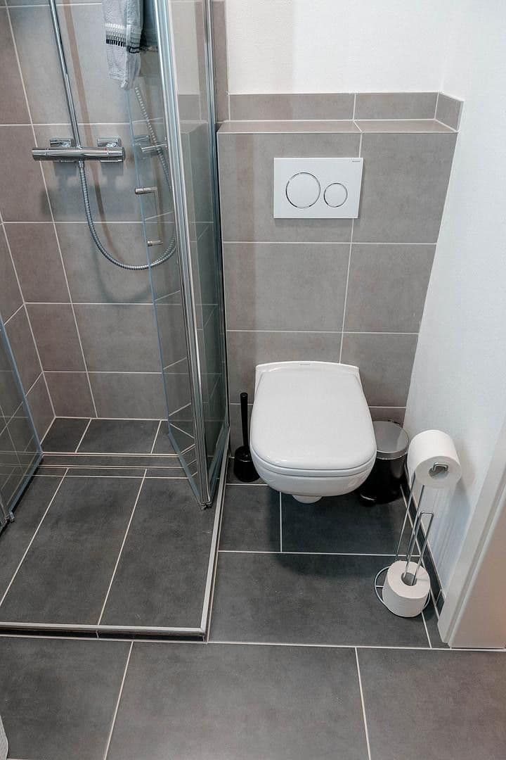 Pronájem bytu 1+1 42 m², Kapellenstraße 64a, Wiesbaden, Hessen Pronájem bytu 1+1 42 m², Kapellenstraße 64a, Wiesbaden, Hessen