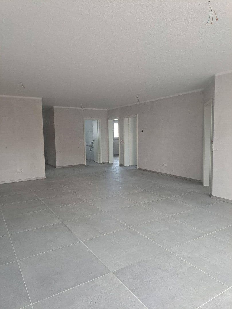 Pronájem bytu 4+1 112 m², Weinstr. 59, Bockenheim an der Weinstraße, Porýní-Falc Pronájem bytu 4+1 112 m², Weinstr. 59, Bockenheim an der Weinstraße, Porýní-Falc