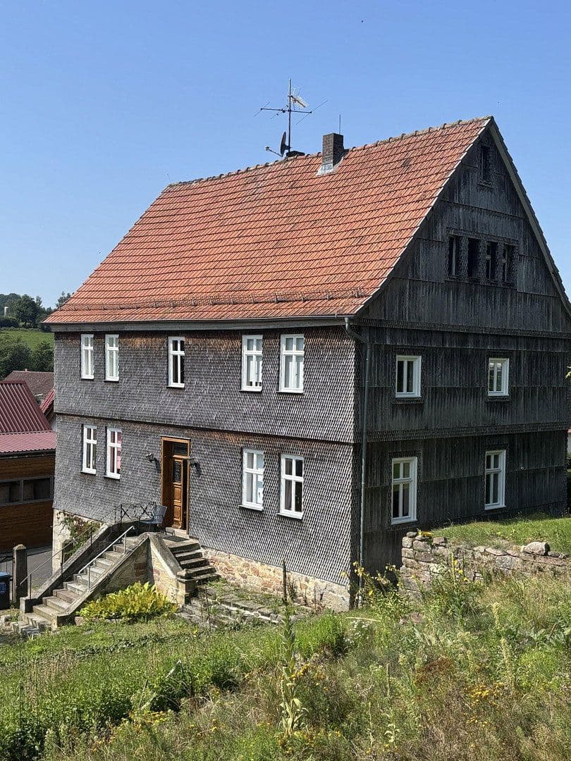 Prodej domu 225 m², pozemek 1.338 m², Kalbach, Hessen Prodej domu 225 m², pozemek 1.338 m², Kalbach, Hessen