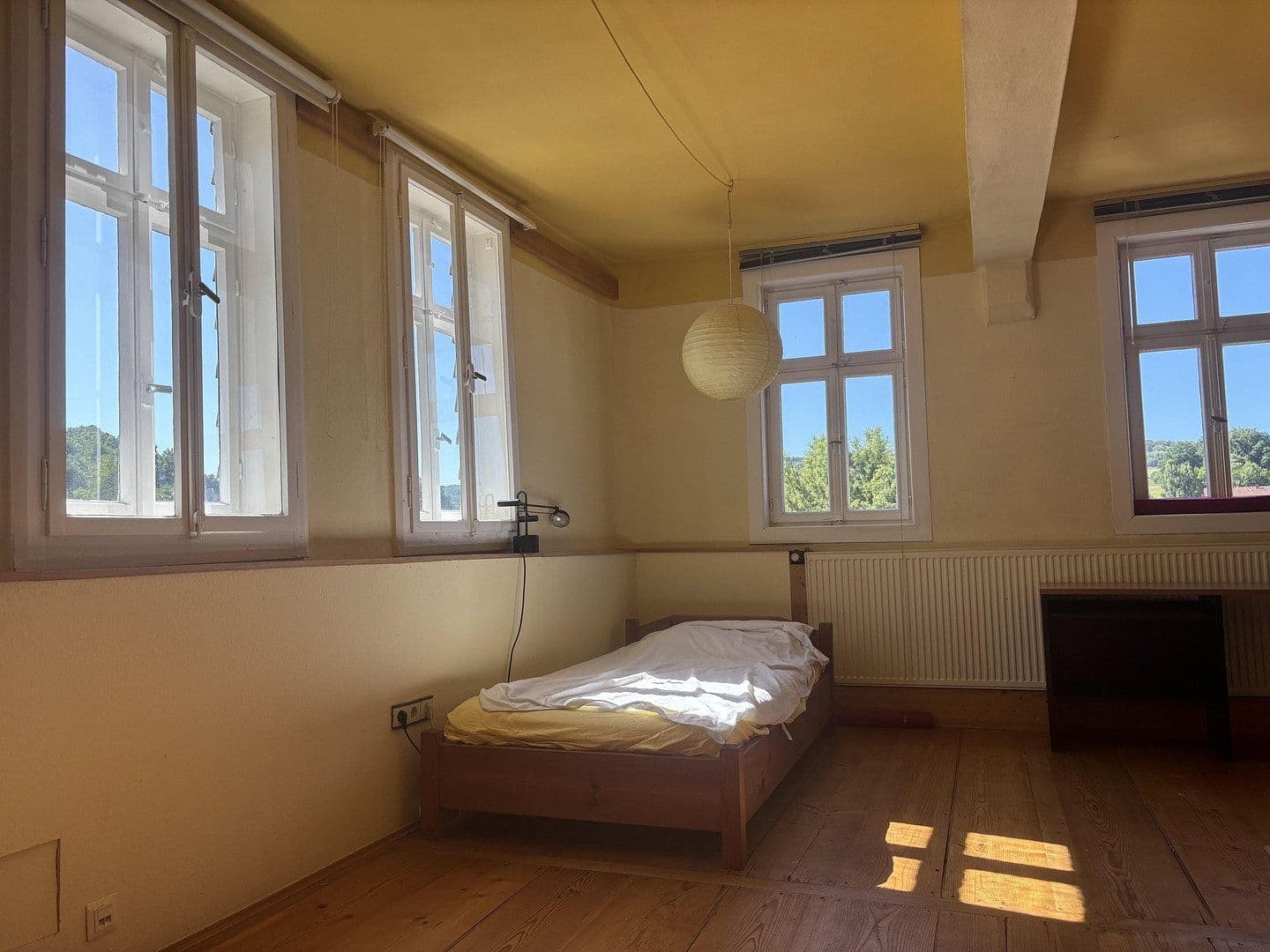 Prodej domu 225 m², pozemek 1.338 m², Kalbach, Hessen Prodej domu 225 m², pozemek 1.338 m², Kalbach, Hessen