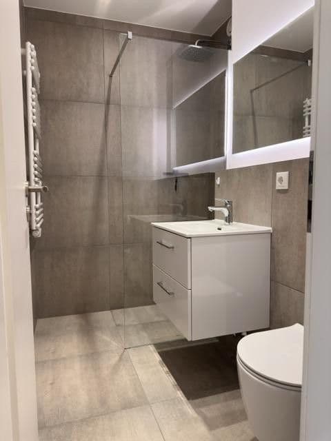 Pronájem bytu 1+1 45 m², Landsberger Straße 425, München, Bavorsko Pronájem bytu 1+1 45 m², Landsberger Straße 425, München, Bavorsko