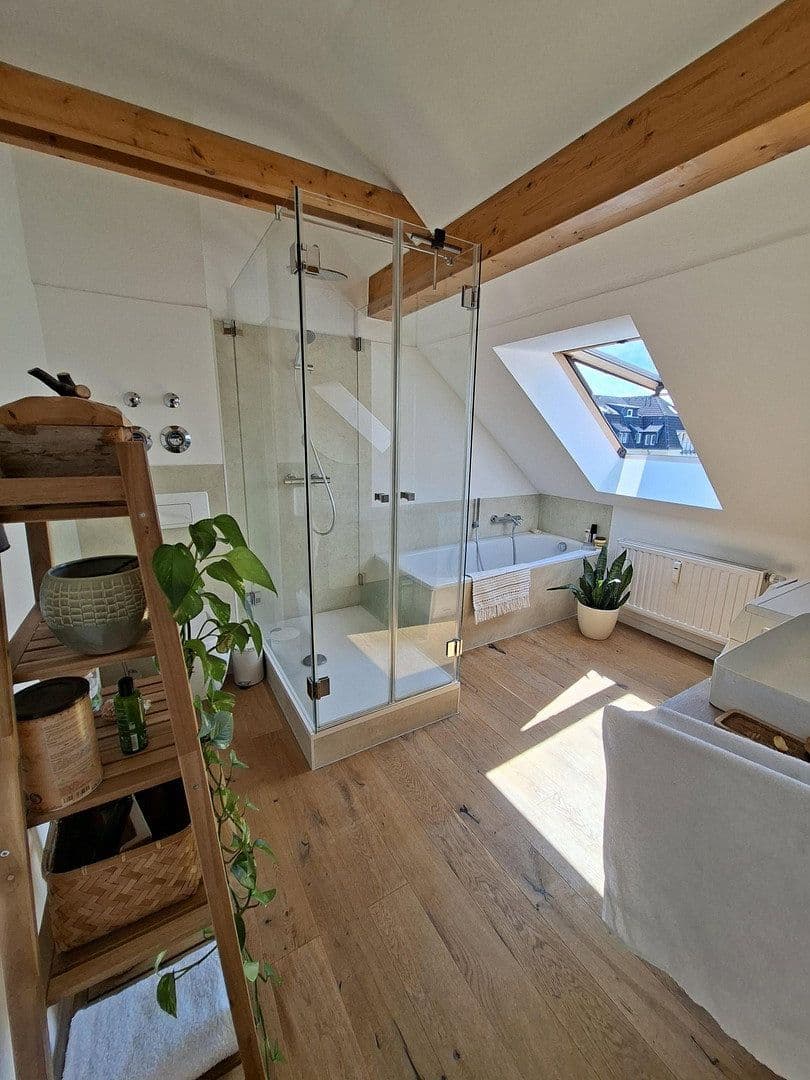 Pronájem bytu 2+1 70 m², Lutherstraße 23, Cvikov, Sasko Pronájem bytu 2+1 70 m², Lutherstraße 23, Cvikov, Sasko