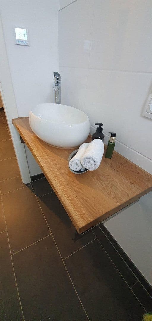 Pronájem domu 171 m², pozemek 604 m², Bad Kreuznach, Porýní-Falc Pronájem domu 171 m², pozemek 604 m², Bad Kreuznach, Porýní-Falc