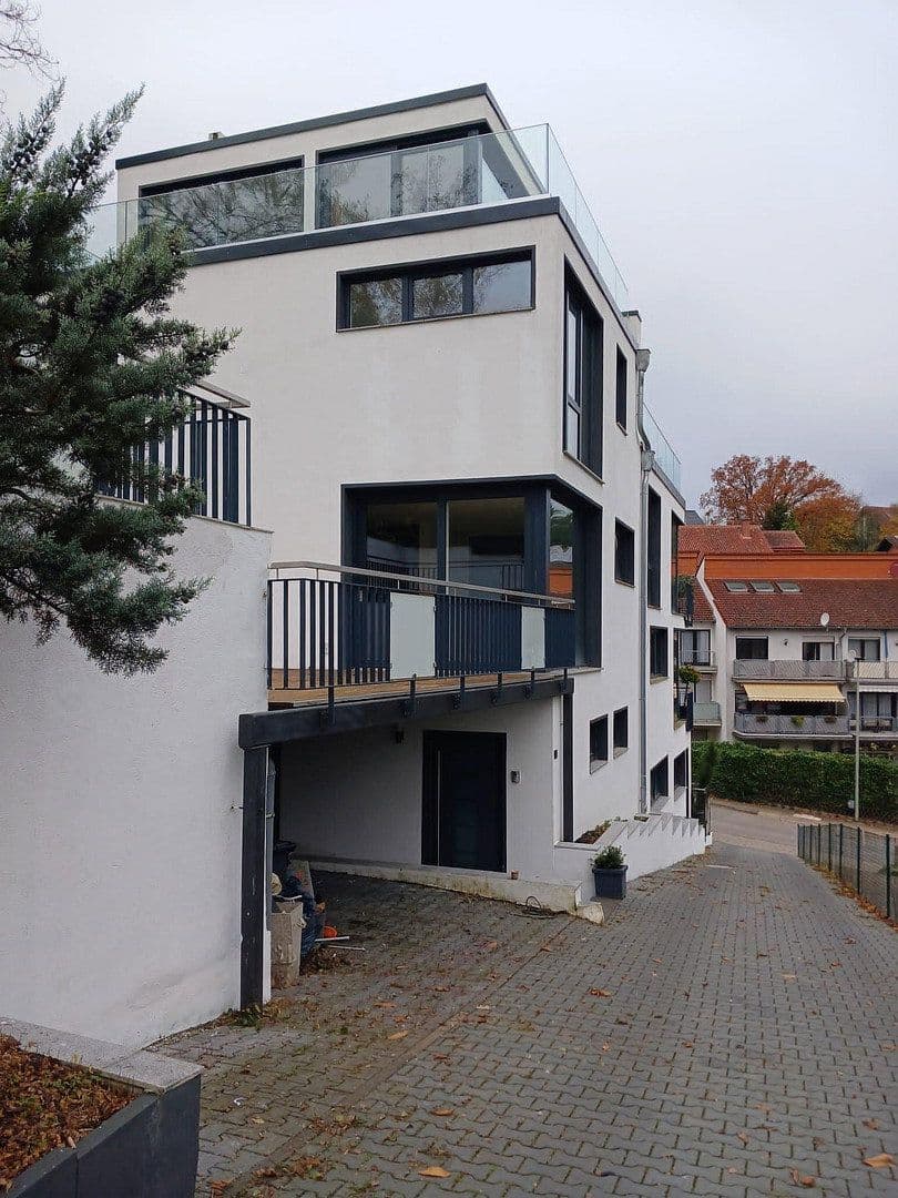 Pronájem domu 171 m², pozemek 604 m², Bad Kreuznach, Porýní-Falc Pronájem domu 171 m², pozemek 604 m², Bad Kreuznach, Porýní-Falc