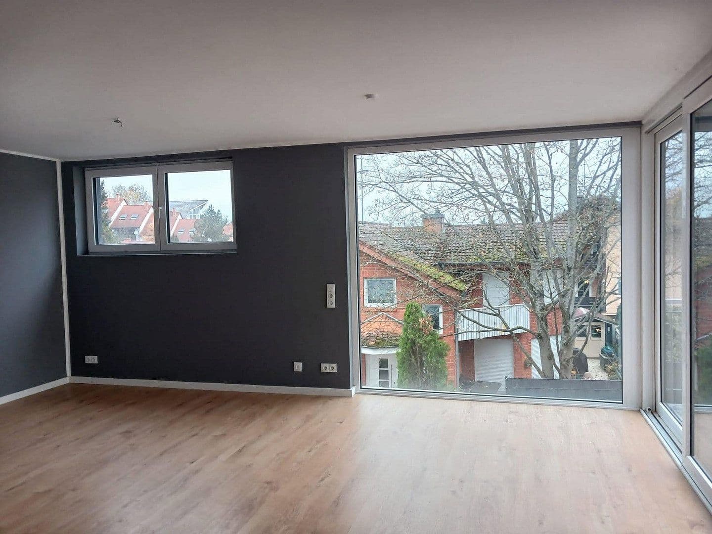 Pronájem domu 171 m², pozemek 604 m², Bad Kreuznach, Porýní-Falc Pronájem domu 171 m², pozemek 604 m², Bad Kreuznach, Porýní-Falc