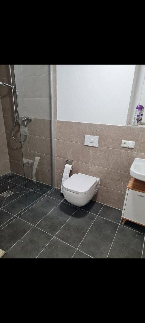 Pronájem bytu 1+1 28 m², Lamprechtstraße 6, Nürnberg, Bavorsko Pronájem bytu 1+1 28 m², Lamprechtstraße 6, Nürnberg, Bavorsko