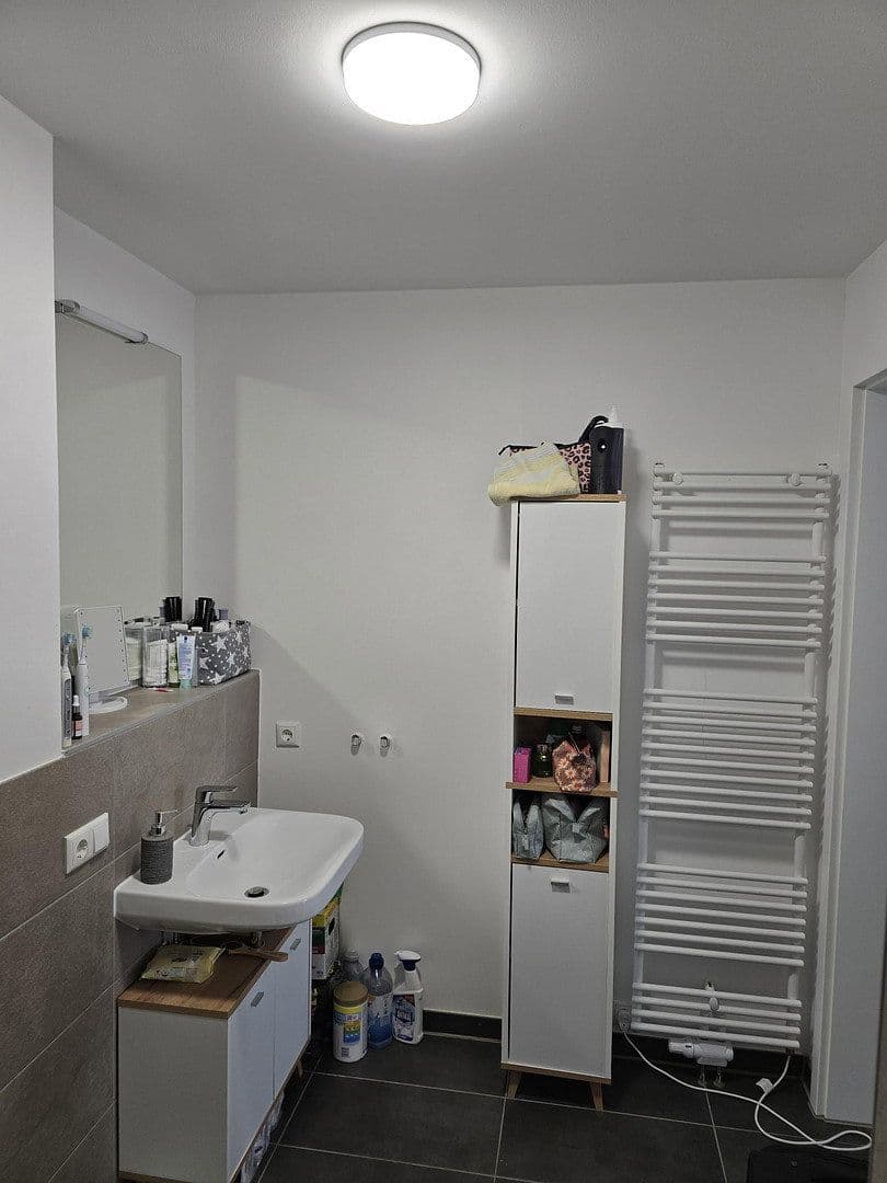 Pronájem bytu 1+1 28 m², Lamprechtstraße 6, Nürnberg, Bavorsko Pronájem bytu 1+1 28 m², Lamprechtstraße 6, Nürnberg, Bavorsko