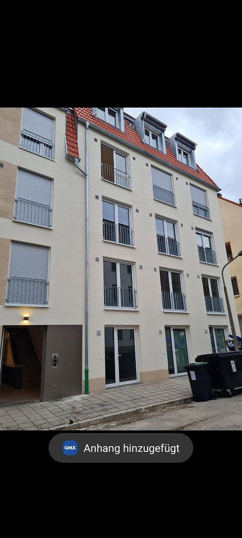 Pronájem bytu 1+1 28 m², Lamprechtstraße 6, Nürnberg, Bavorsko Pronájem bytu 1+1 28 m², Lamprechtstraße 6, Nürnberg, Bavorsko