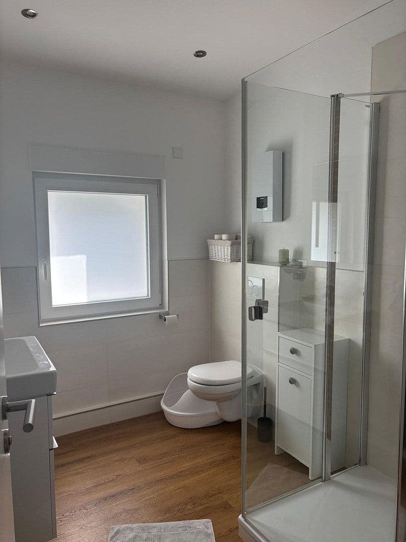 Pronájem bytu 2+1 70 m², Remigiusstr 20, Wuppertal, Severní Porýní-Vestfálsko Pronájem bytu 2+1 70 m², Remigiusstr 20, Wuppertal, Severní Porýní-Vestfálsko