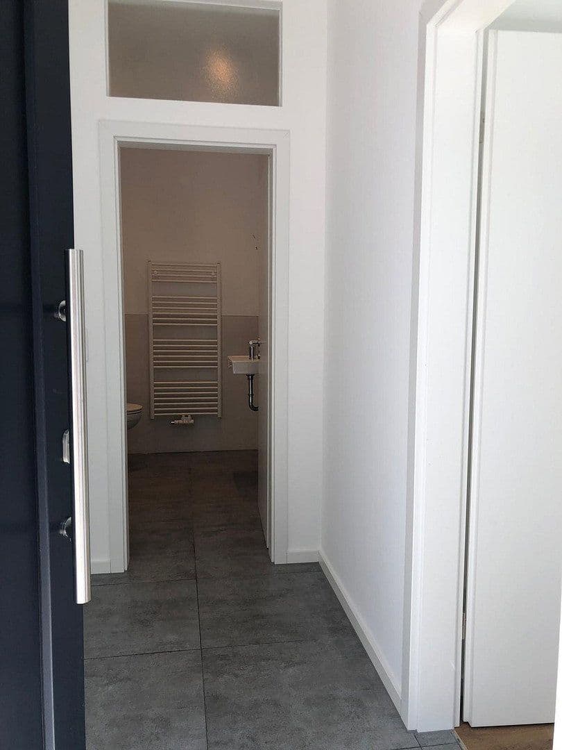Pronájem bytu 2+1 70 m², Remigiusstr 20, Wuppertal, Severní Porýní-Vestfálsko Pronájem bytu 2+1 70 m², Remigiusstr 20, Wuppertal, Severní Porýní-Vestfálsko