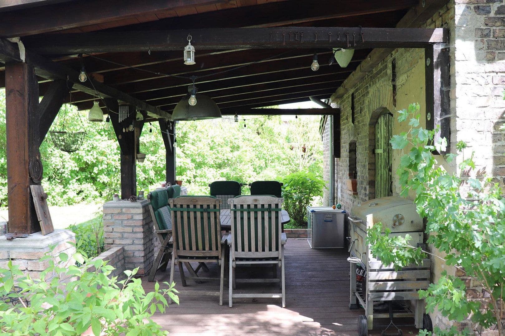 Prodej domu 170 m², pozemek 2.000 m², Kremmen, Braniborsko Prodej domu 170 m², pozemek 2.000 m², Kremmen, Braniborsko