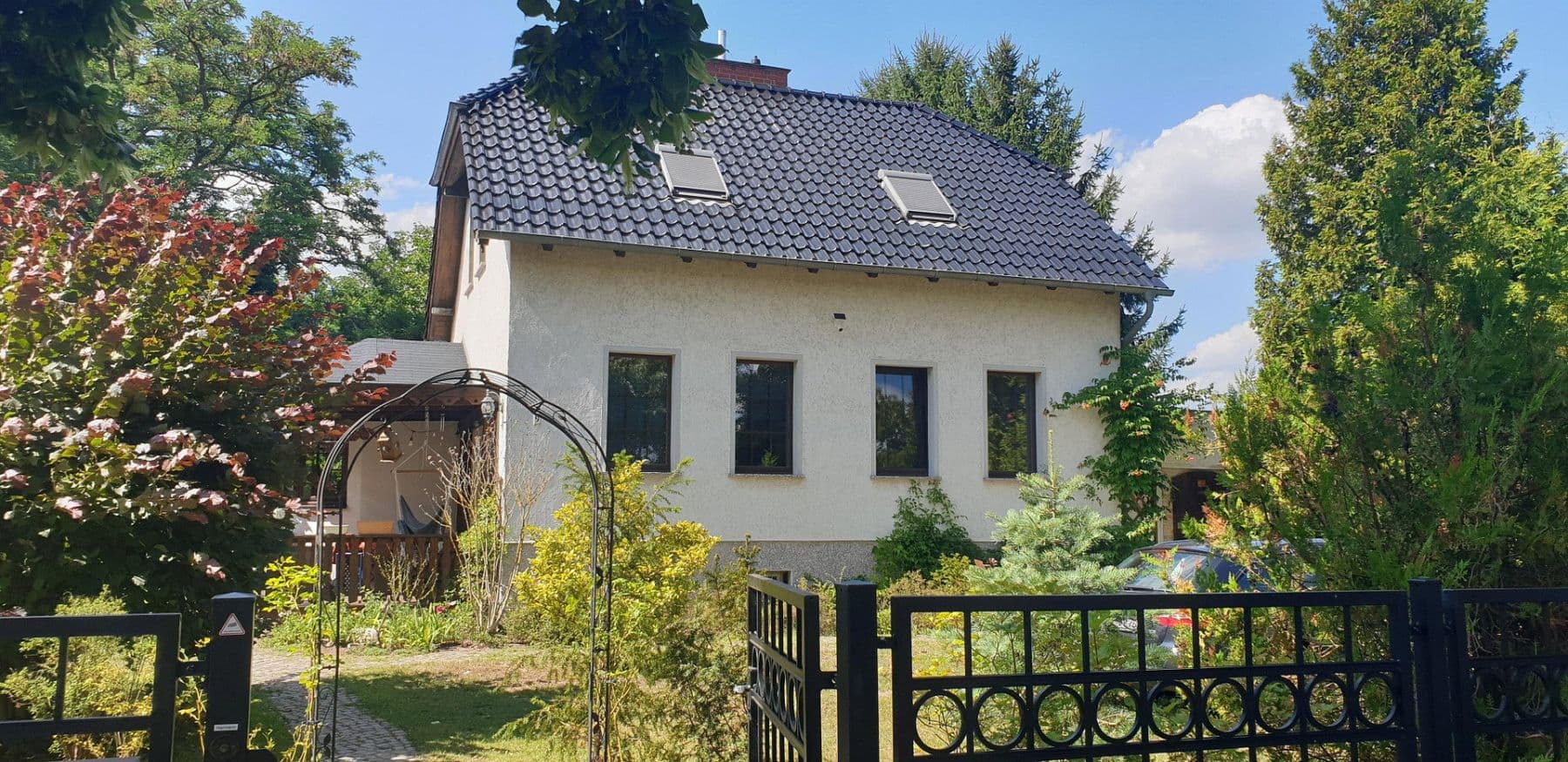 Prodej domu 170 m², pozemek 2.000 m², Kremmen, Braniborsko Prodej domu 170 m², pozemek 2.000 m², Kremmen, Braniborsko