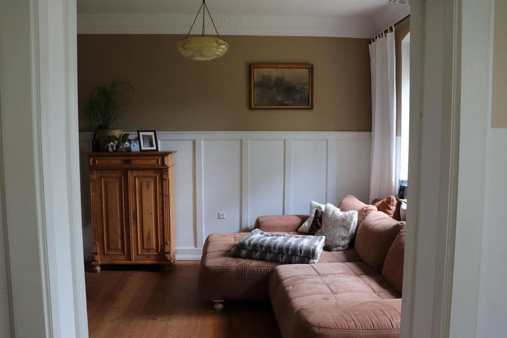 Prodej domu 170 m², pozemek 2.000 m², Kremmen, Braniborsko Prodej domu 170 m², pozemek 2.000 m², Kremmen, Braniborsko