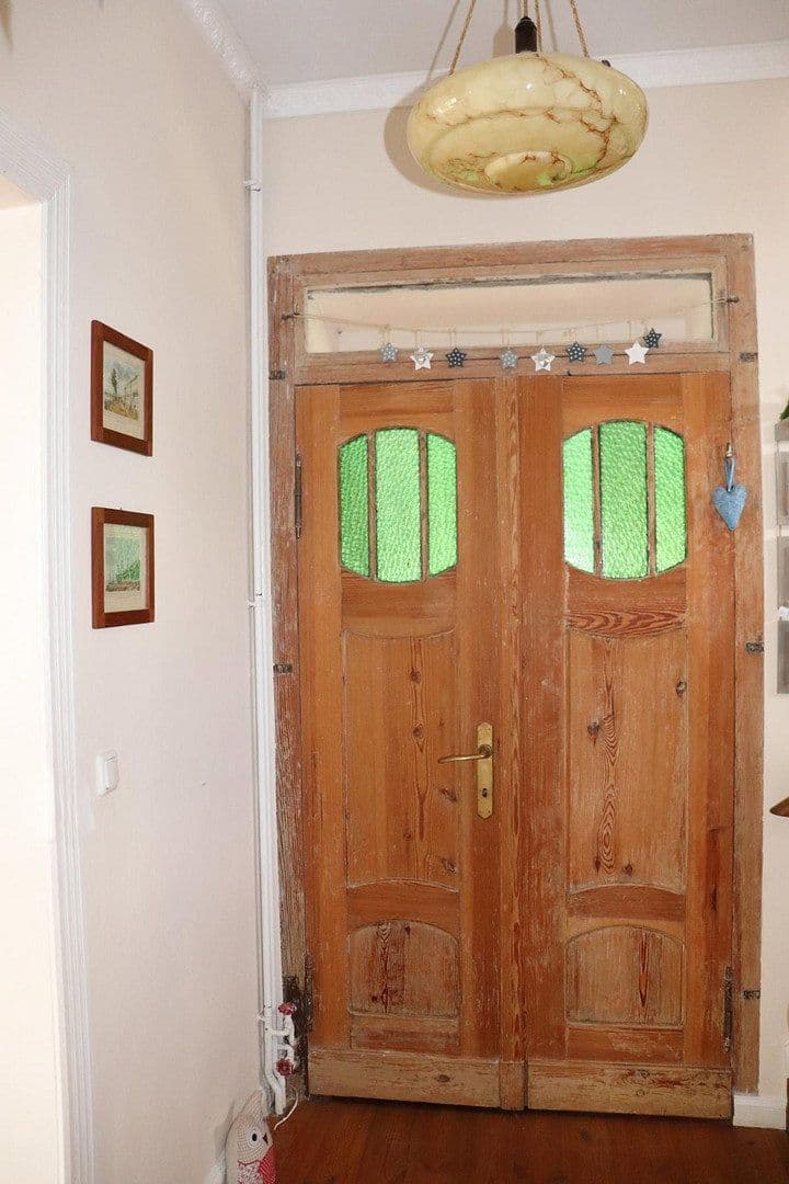 Prodej domu 170 m², pozemek 2.000 m², Kremmen, Braniborsko Prodej domu 170 m², pozemek 2.000 m², Kremmen, Braniborsko
