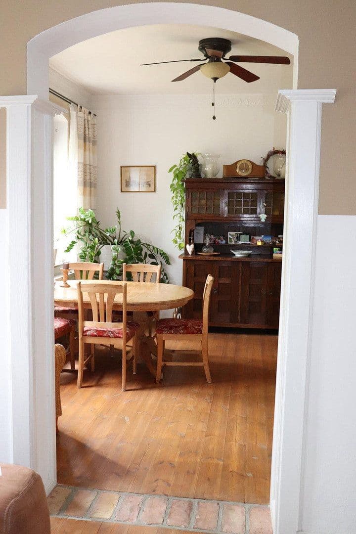 Prodej domu 170 m², pozemek 2.000 m², Kremmen, Braniborsko Prodej domu 170 m², pozemek 2.000 m², Kremmen, Braniborsko