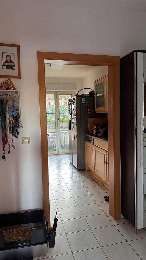Pronájem bytu 3+1 74 m², Leipzig Großzschocher, Sasko Pronájem bytu 3+1 74 m², Leipzig Großzschocher, Sasko
