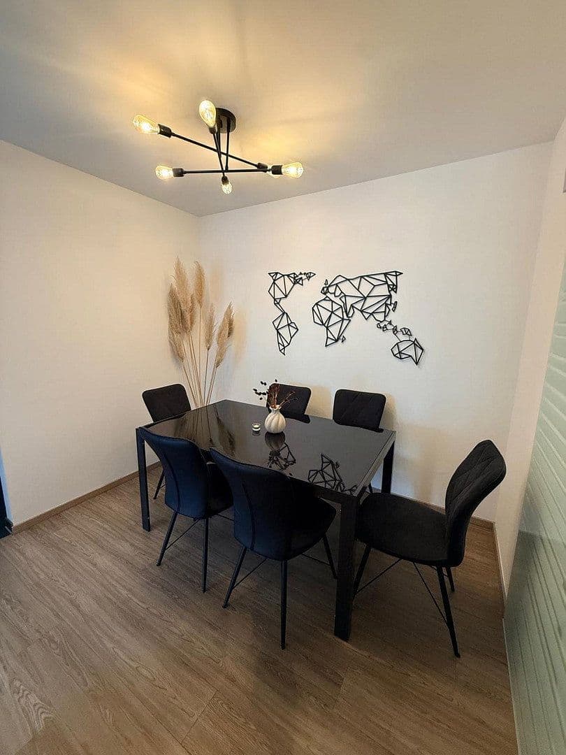 Pronájem bytu 3+1 93 m², Bielefeld (Schildesche), Severní Porýní-Vestfálsko Pronájem bytu 3+1 93 m², Bielefeld (Schildesche), Severní Porýní-Vestfálsko