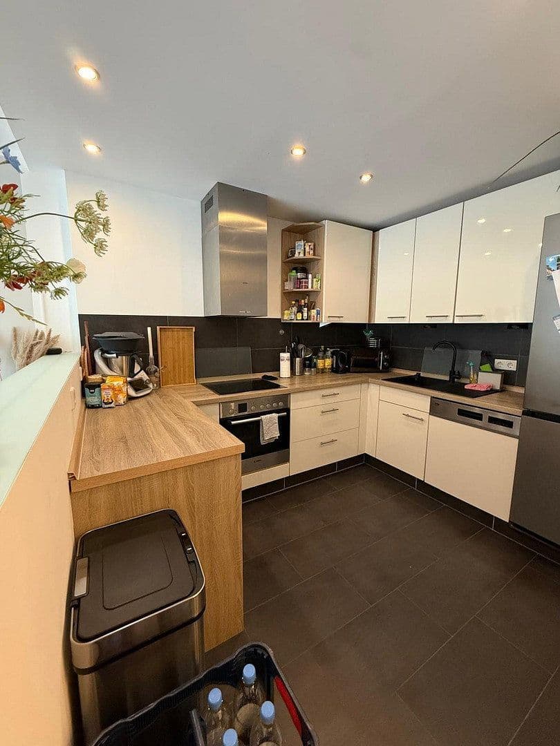 Pronájem bytu 3+1 93 m², Bielefeld (Schildesche), Severní Porýní-Vestfálsko Pronájem bytu 3+1 93 m², Bielefeld (Schildesche), Severní Porýní-Vestfálsko