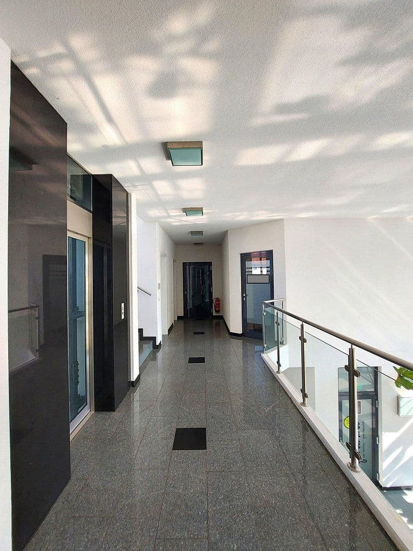 Pronájem kanceláře 3.510 m², Alzenau, Bavorsko Pronájem kanceláře 3.510 m², Alzenau, Bavorsko