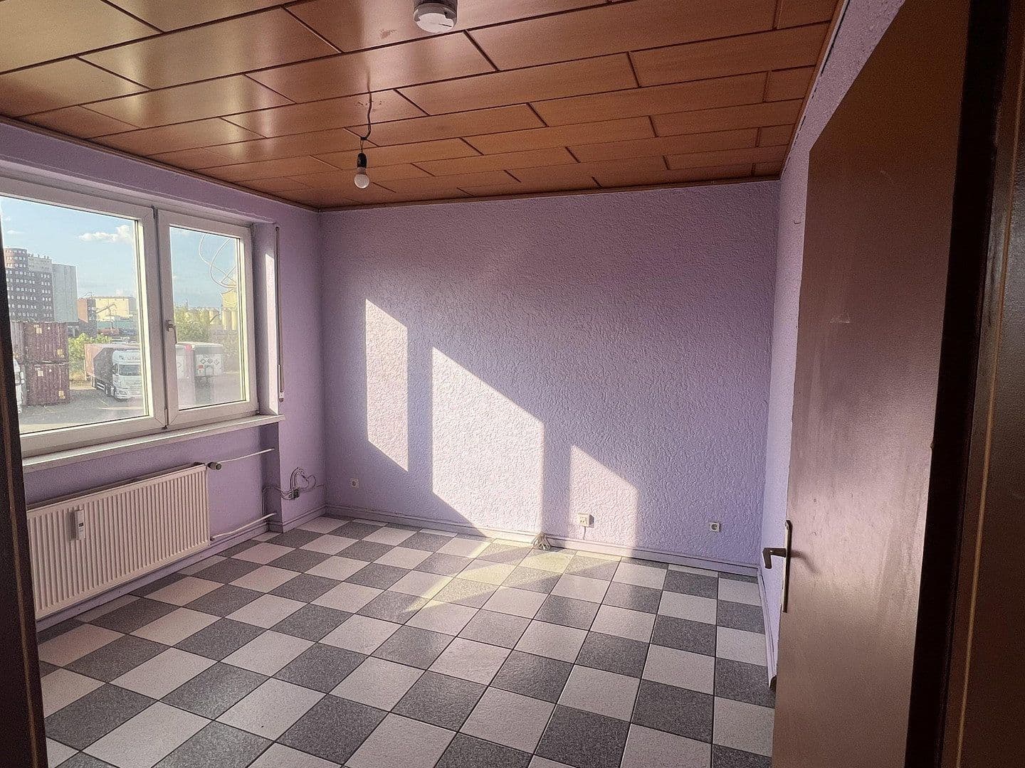 Pronájem bytu 4+1 116 m², Lagerstraße 12, Mannheim, Bádensko-Württembersko Pronájem bytu 4+1 116 m², Lagerstraße 12, Mannheim, Bádensko-Württembersko