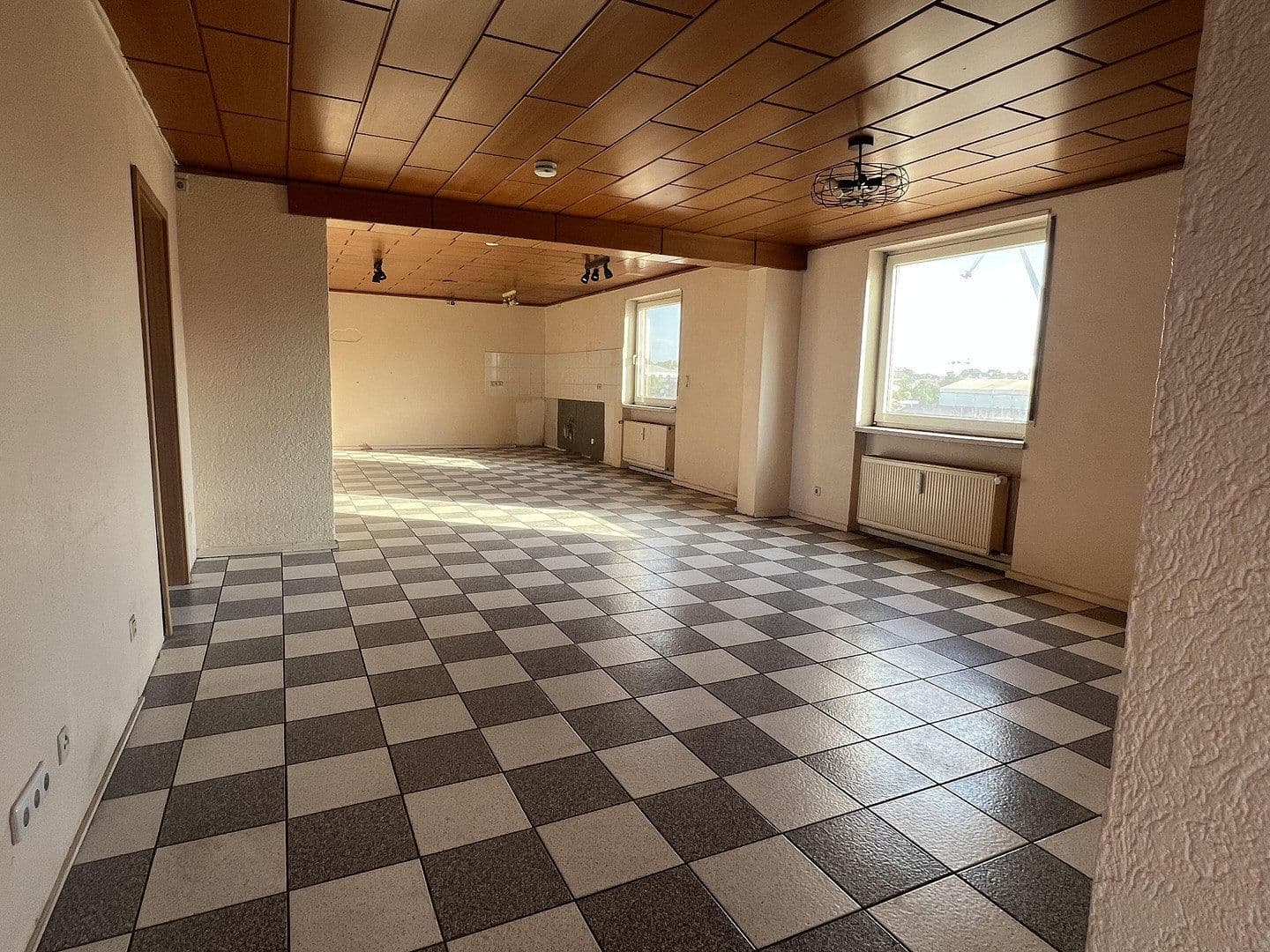 Pronájem bytu 4+1 116 m², Lagerstraße 12, Mannheim, Bádensko-Württembersko Pronájem bytu 4+1 116 m², Lagerstraße 12, Mannheim, Bádensko-Württembersko