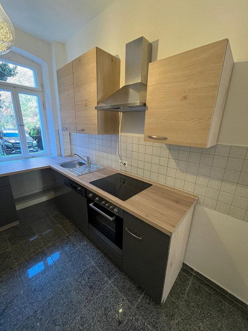 Pronájem bytu 3+1 60 m², Arndtstraße 8, Nürnberg, Bavorsko Pronájem bytu 3+1 60 m², Arndtstraße 8, Nürnberg, Bavorsko