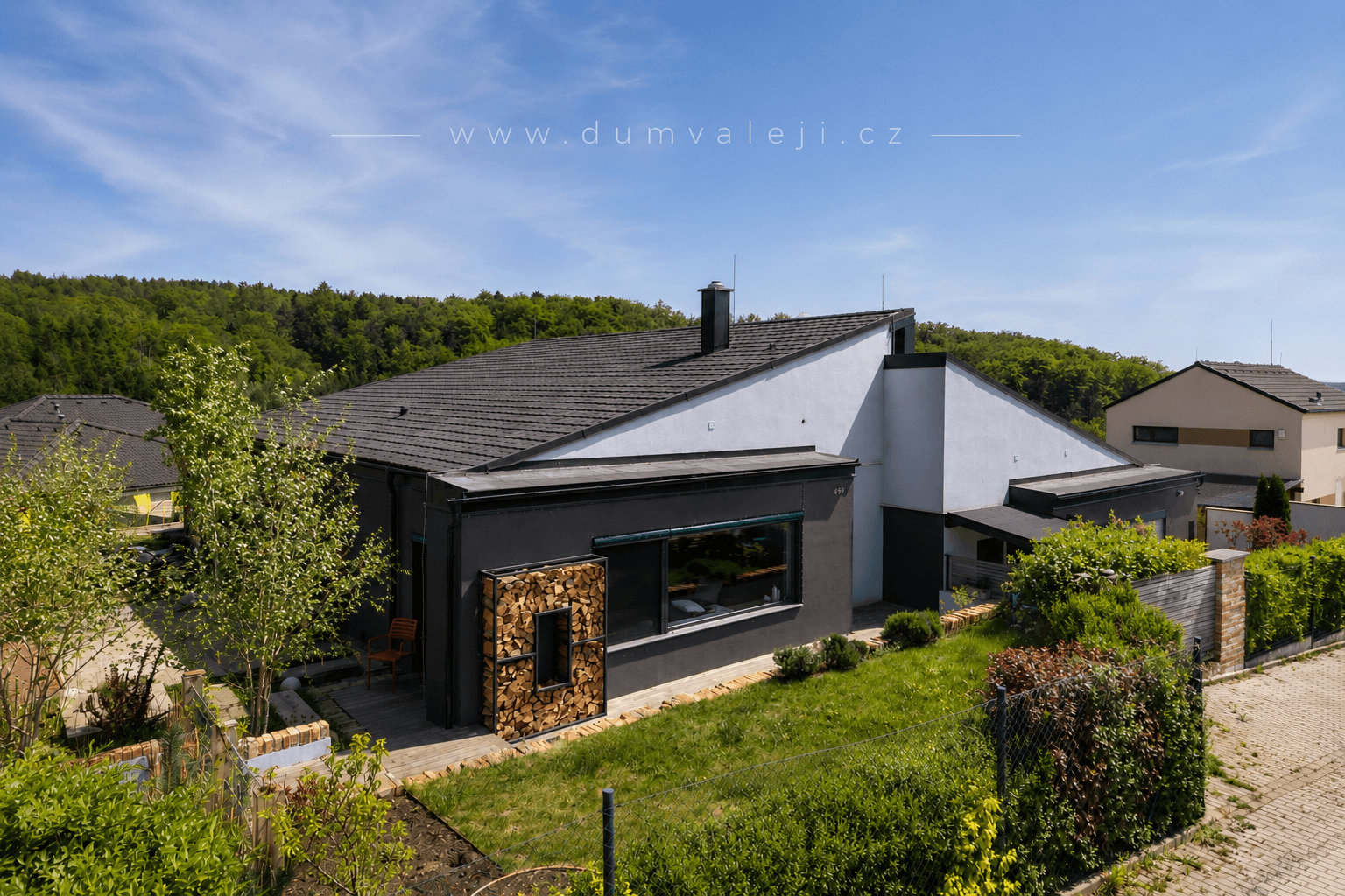 Prodej domu 117 m², pozemek 400 m², V Aleji, Nová Ves pod Pleší, Středočeský kraj Prodej domu 117 m², pozemek 400 m², V Aleji, Nová Ves pod Pleší, Středočeský kraj