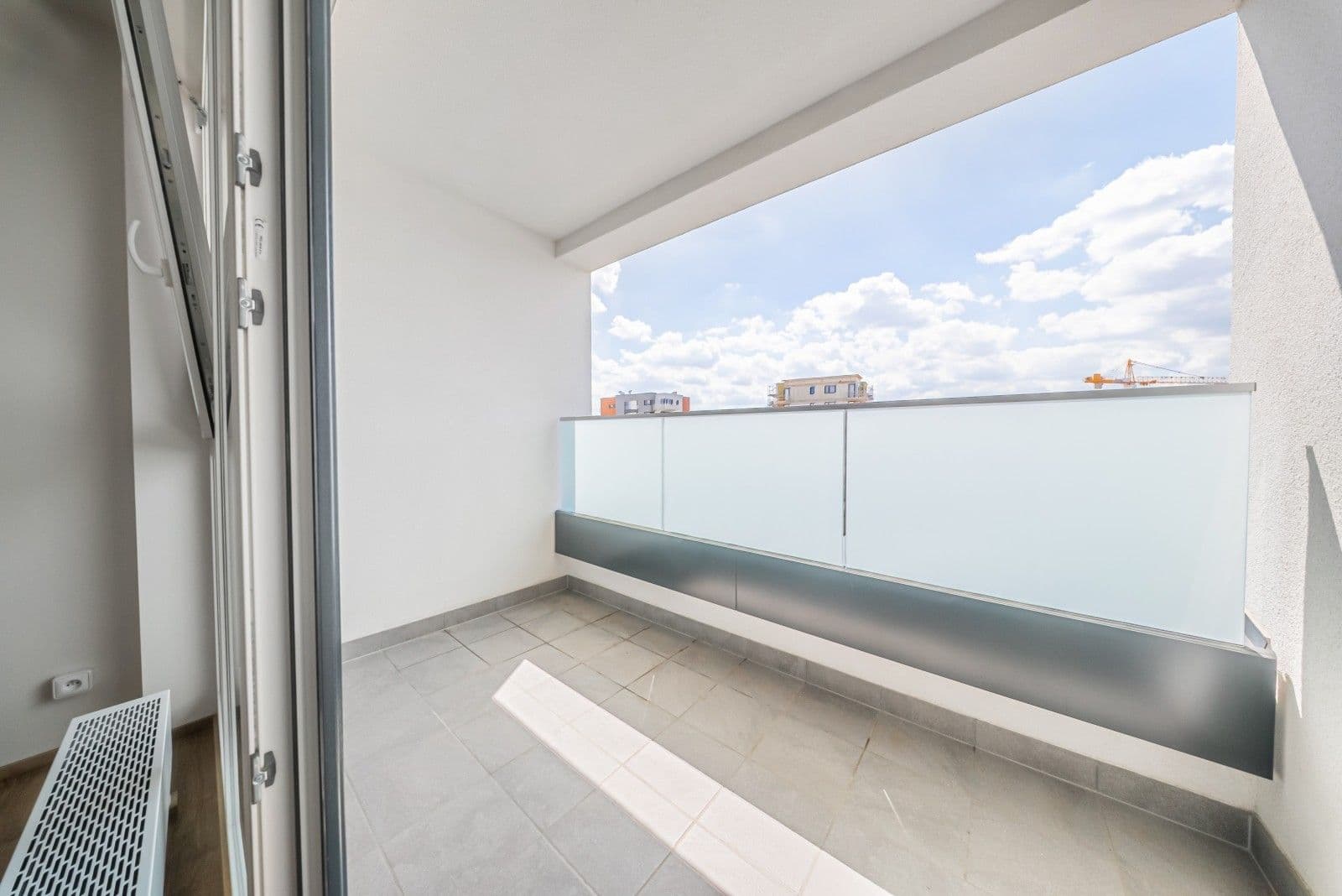 Prodej bytu 2+kk 51 m², Pod Harfou, Praha, Praha Prodej bytu 2+kk 51 m², Pod Harfou, Praha, Praha