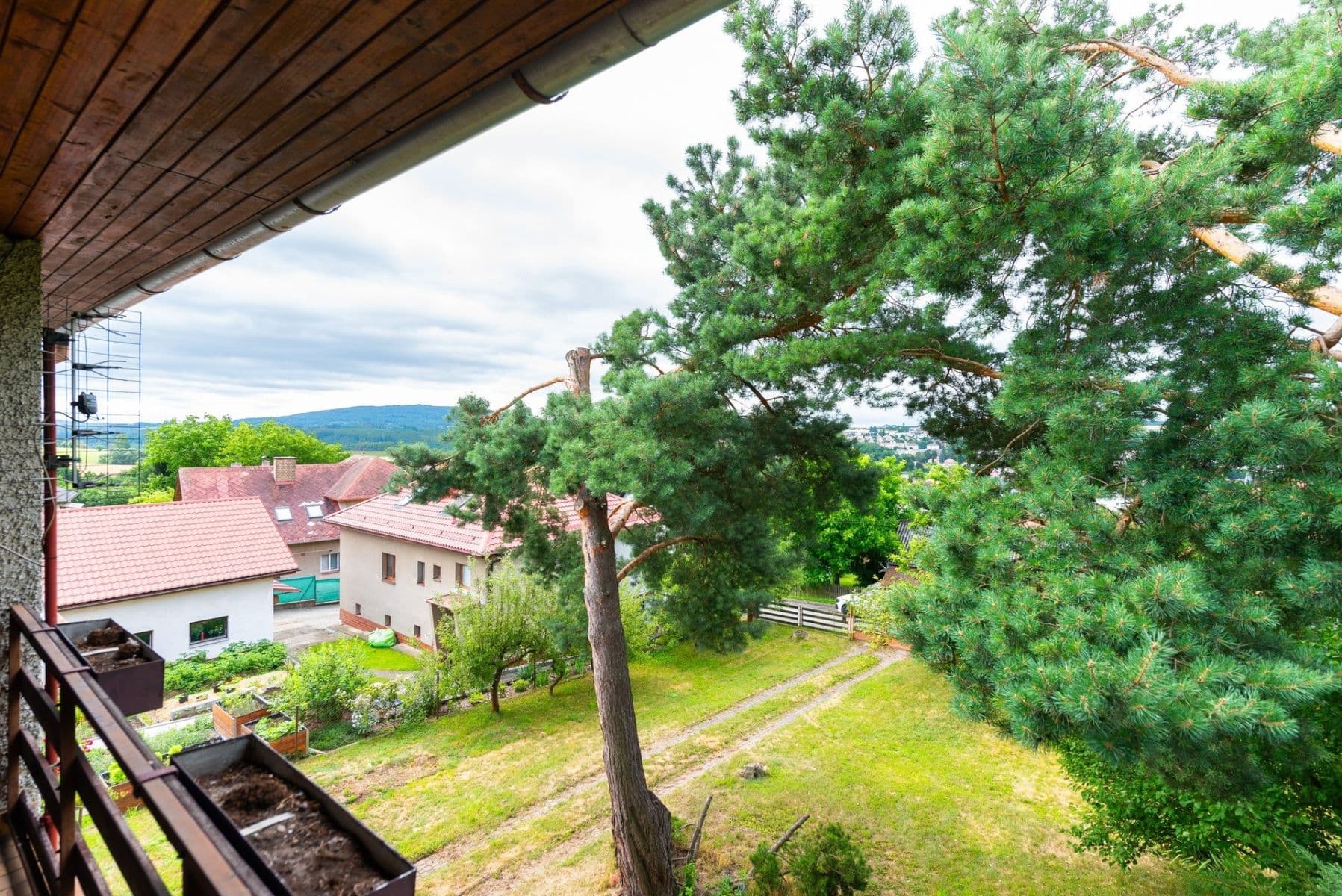 Prodej domu 260 m², pozemek 990 m², Jabloňová, Ledeč nad Sázavou, Kraj Vysočina Prodej domu 260 m², pozemek 990 m², Jabloňová, Ledeč nad Sázavou, Kraj Vysočina