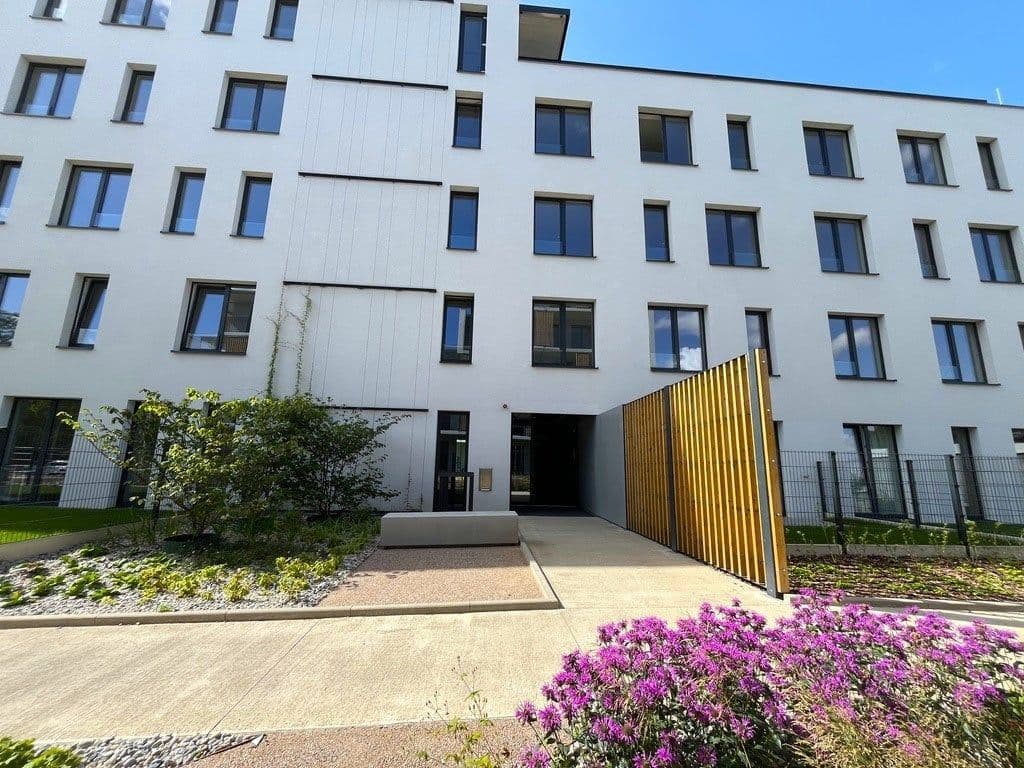 Pronájem bytu 2+kk 54 m², U Engerthu, Kladno, Středočeský kraj Pronájem bytu 2+kk 54 m², U Engerthu, Kladno, Středočeský kraj