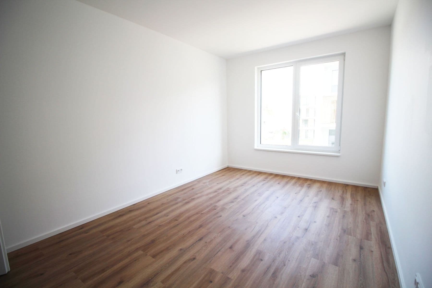 Pronájem bytu 2+kk 54 m², U Engerthu, Kladno, Středočeský kraj Pronájem bytu 2+kk 54 m², U Engerthu, Kladno, Středočeský kraj