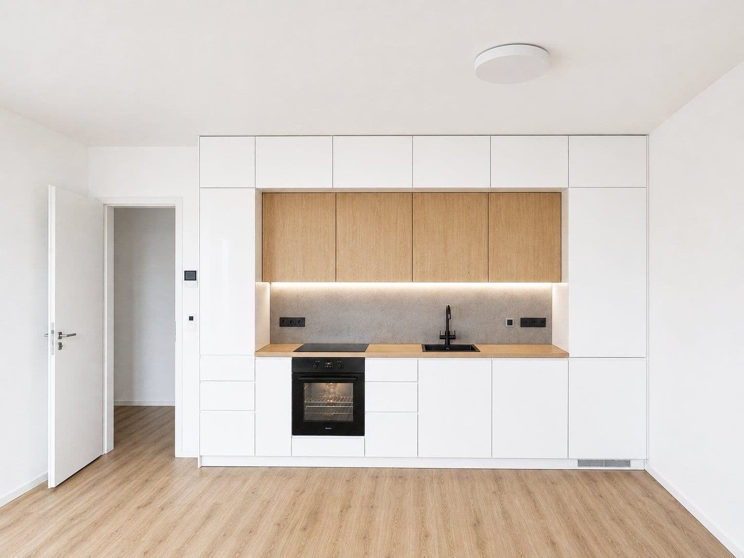 Pronájem bytu 2+kk 54 m², U Engerthu, Kladno, Středočeský kraj Pronájem bytu 2+kk 54 m², U Engerthu, Kladno, Středočeský kraj