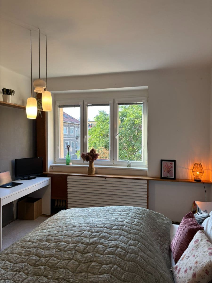 Pronájem bytu 1+1 37 m², U Měšťanského pivovaru, Praha, Praha Pronájem bytu 1+1 37 m², U Měšťanského pivovaru, Praha, Praha