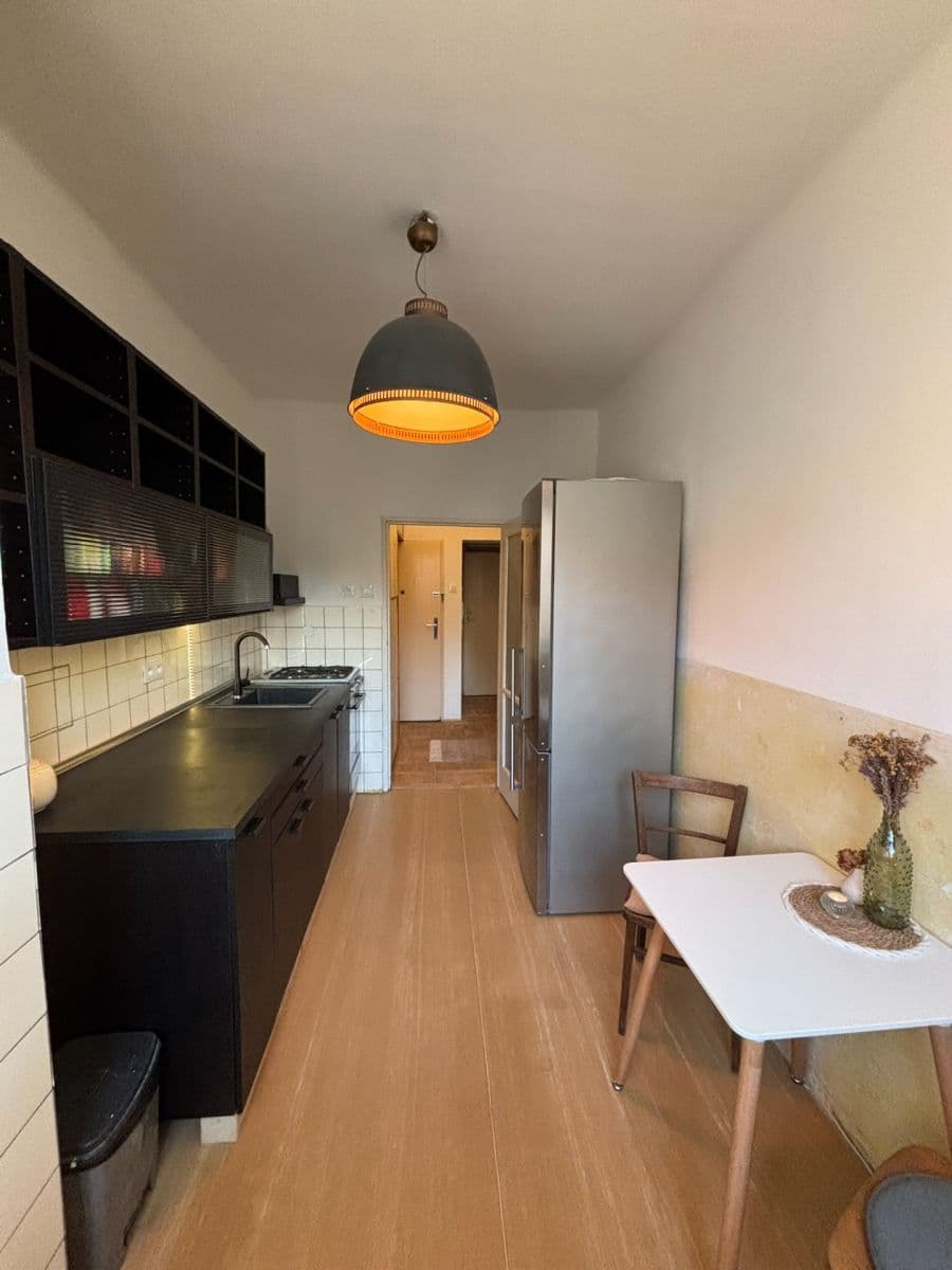 Pronájem bytu 1+1 37 m², U Měšťanského pivovaru, Praha, Praha Pronájem bytu 1+1 37 m², U Měšťanského pivovaru, Praha, Praha