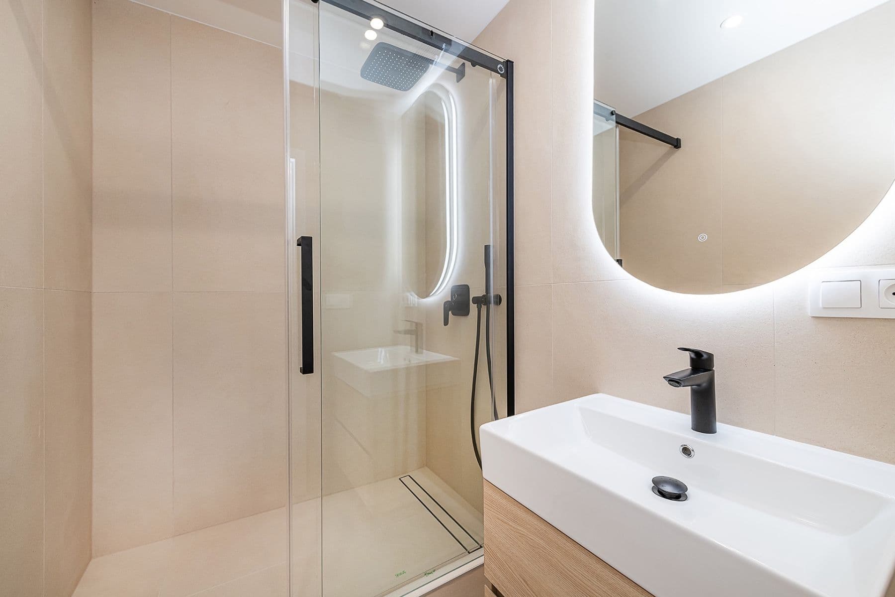 Prodej bytu 2+kk 42 m², Ruská, Praha, Praha Prodej bytu 2+kk 42 m², Ruská, Praha, Praha