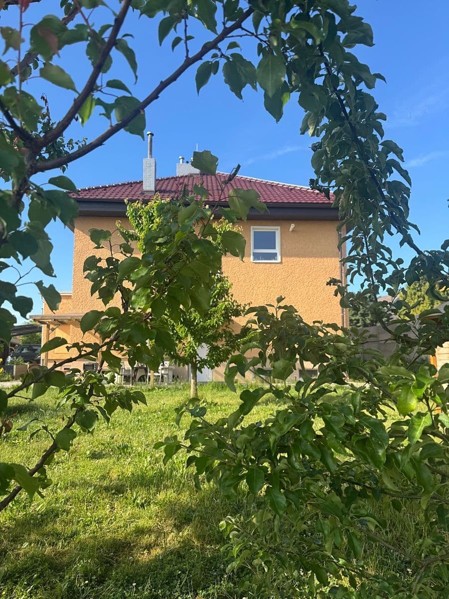Prodej domu 150 m², pozemek 799 m², Hronkova, Hradec Králové, Královéhradecký kraj Prodej domu 150 m², pozemek 799 m², Hronkova, Hradec Králové, Královéhradecký kraj