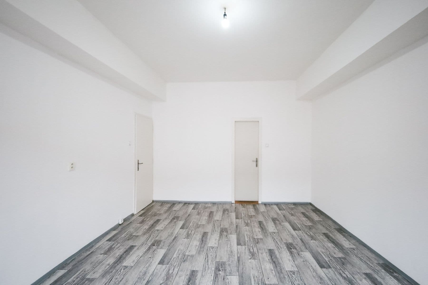 Prodej bytu 2+kk 51 m², Vosmíkových, Praha, Praha Prodej bytu 2+kk 51 m², Vosmíkových, Praha, Praha