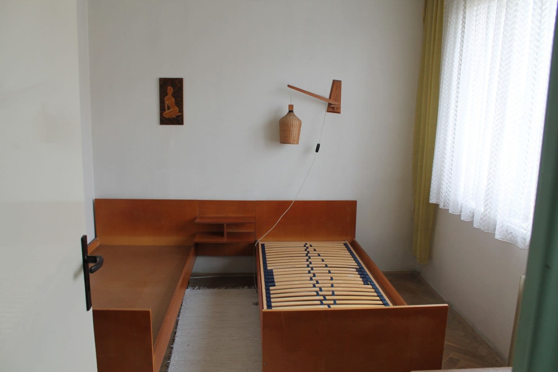 Pronájem bytu 4+1 84 m², Školní, Karlovy Vary, Karlovarský kraj Pronájem bytu 4+1 84 m², Školní, Karlovy Vary, Karlovarský kraj