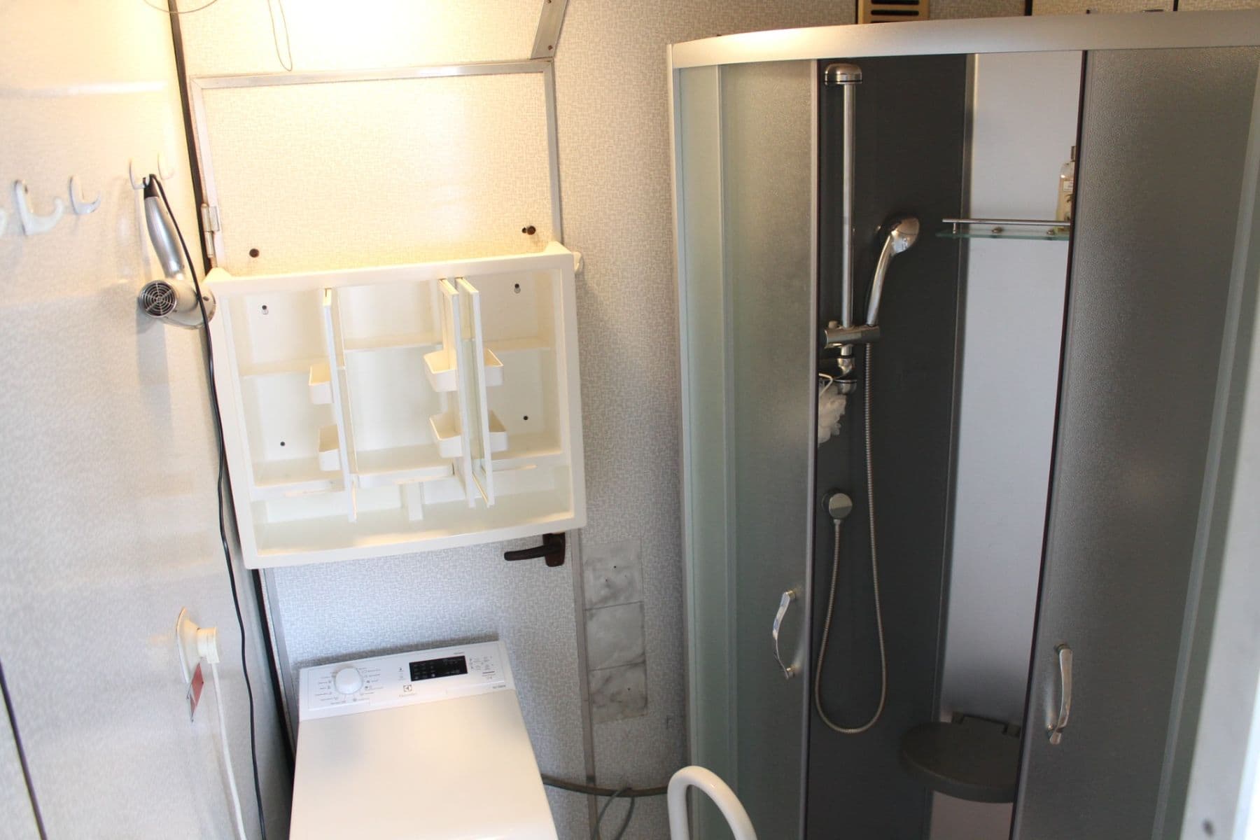Pronájem bytu 4+1 84 m², Školní, Karlovy Vary, Karlovarský kraj Pronájem bytu 4+1 84 m², Školní, Karlovy Vary, Karlovarský kraj